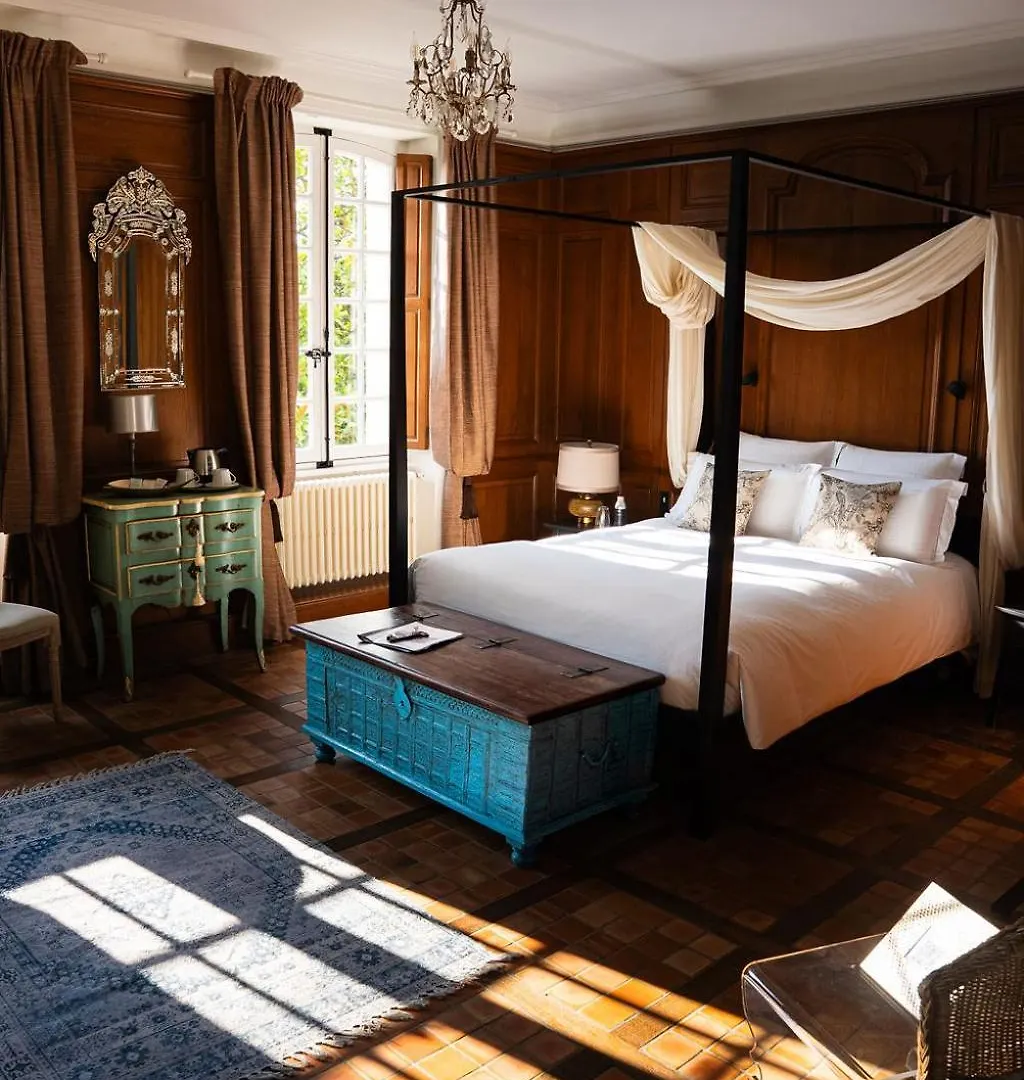 La Meffrais 1741 Manoir D'Hotes Aux Portes De Dinan Bed & Breakfast